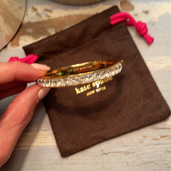 EUC Kate Spade ♠️ Statement Hinged Bracelet 💎 - Picture 3 of 7